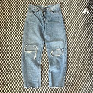 Levi’s 94 baggy jeans